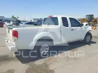 2017 Nissan FRONTIER photo