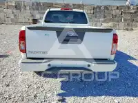 2017 Nissan FRONTIER фото