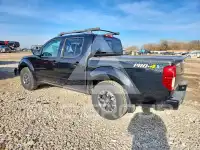 2017 Nissan FRONTIER фото
