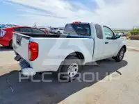 2017 Nissan FRONTIER фото