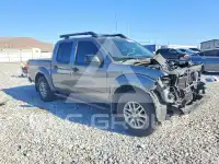 2017 Nissan FRONTIER photo