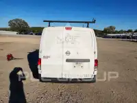 2017 Nissan NV фото