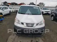 2017 Nissan NV photo