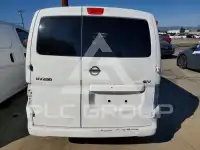 2017 Nissan NV photo