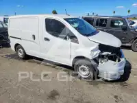 2017 Nissan NV photo
