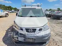2017 Nissan NV фото