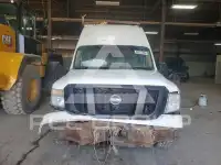 2017 Nissan NV фото