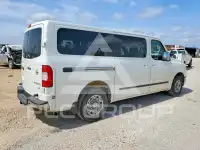 2017 Nissan NV фото
