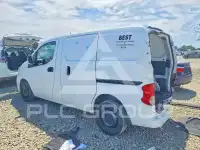 2017 Nissan NV фото