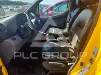 2017 Nissan NV фото