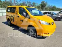 2017 Nissan NV фото