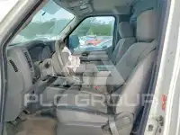 2017 Nissan NV фото