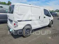 2017 Nissan NV фото