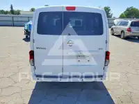 2017 Nissan NV 200 photo