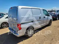 2017 Nissan NV фото