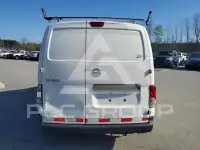 2017 Nissan NV 200 photo
