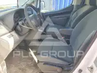 2017 Nissan NV фото
