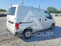 2017 Nissan NV фото