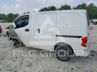 2017 Nissan NV 200 фото