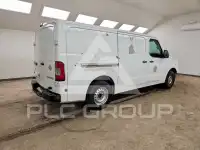 2017 Nissan NV фото