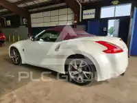 2017 Nissan 370Z фото