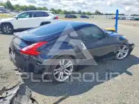 2017 Nissan 370Z фото
