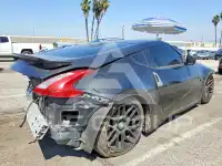 2017 Nissan 370Z фото