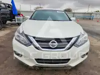 2017 Nissan ALTIMA photo