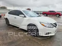 2017 Nissan ALTIMA photo