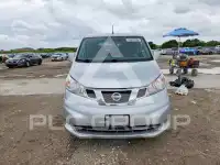 2017 Nissan NV photo
