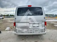 2017 Nissan NV photo