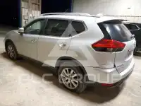 2017 Nissan ROGUE photo