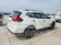 2017 Nissan ROGUE photo