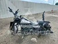 2017 Harley-Davidson FL фото