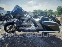 2017 Harley-Davidson FL фото