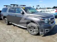 2017 Chevrolet Suburan photo