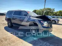 2017 Chevrolet Suburan фото