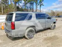 2017 Chevrolet Suburan фото