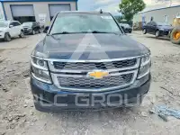 2017 Chevrolet Suburan photo