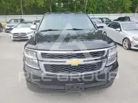 2017 Chevrolet Suburan фото