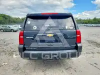2017 Chevrolet Suburan photo