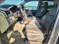 2017 Chevrolet Suburan фото