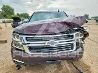 2017 Chevrolet Suburan photo