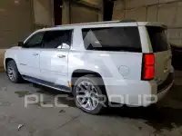 2017 Chevrolet Suburan photo