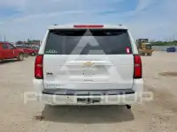 2017 Chevrolet Suburan фото
