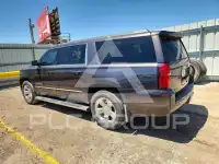 2017 Chevrolet Suburan photo
