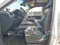 2017 Chevrolet Suburan фото