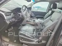 2017 Chevrolet Suburan фото