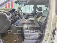 2017 Chevrolet Suburan фото