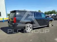 2017 Chevrolet Suburan photo
